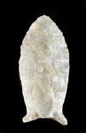 LATE PALEO-INDIAN CHERT ARROWH