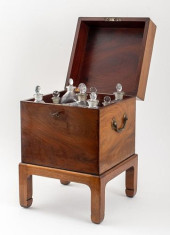 LATE REGENCY MAHOGANY CELLARET