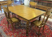 LATE VICTORIAN OAK DINING TABL