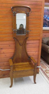 LATE VICTORIAN OAK SETTLE-BASE
