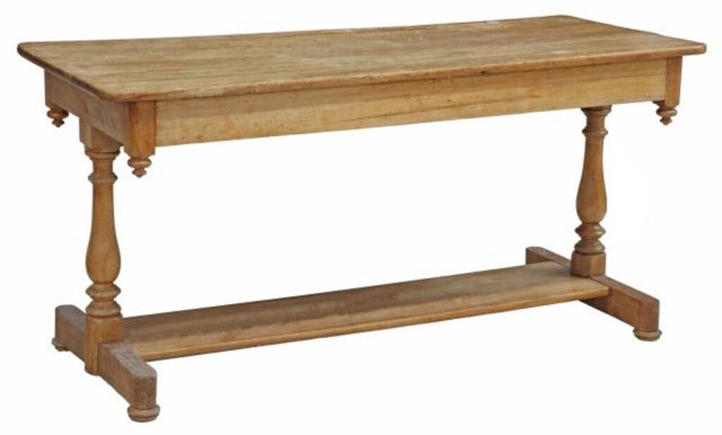 LATE VICTORIAN SCRUBBED OAK KITCHEN