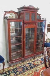 LATE VICTORIAN TRIPLE SECTION