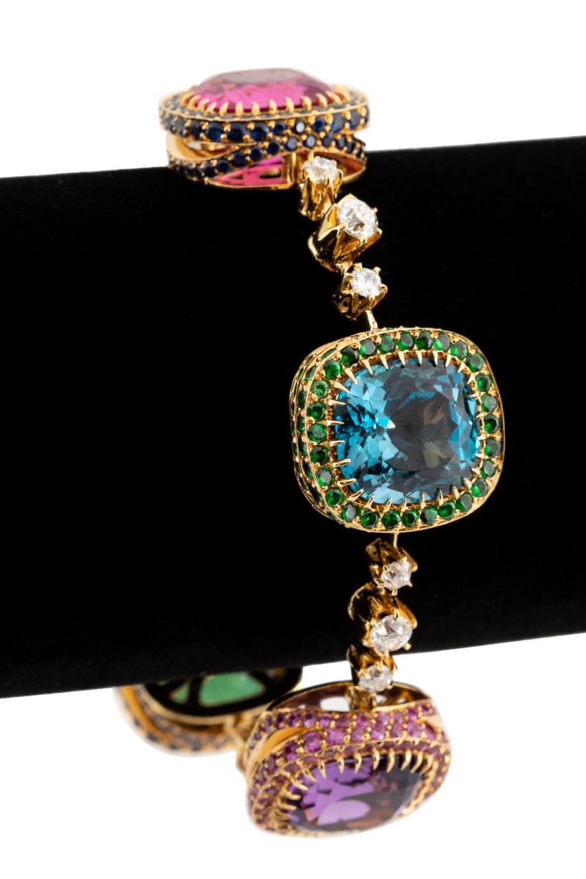 LAURA MUNDER 18K AND MULTI-STONE