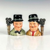 LAUREL AND HARDY PAIR D7008 &