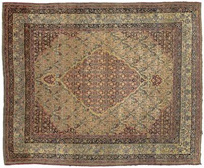 Lavar Kirman rug, elaborate central