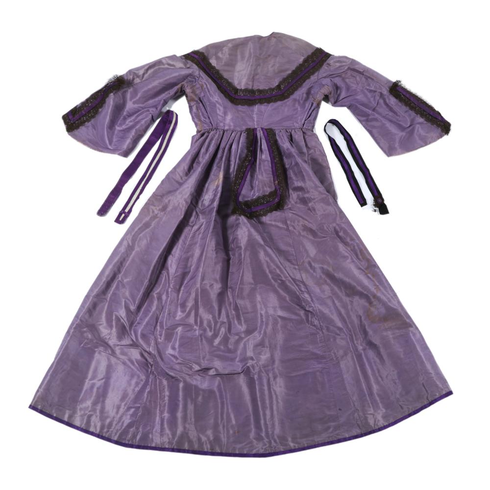 LAVENDER SILK FAILLE HALF