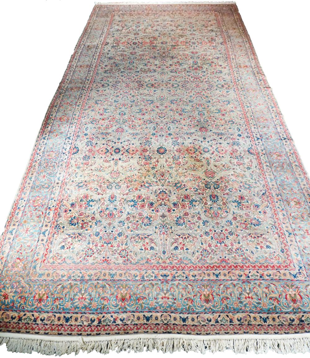 LAVER KERMAN RUG, CIRCA 1950, 19 FT