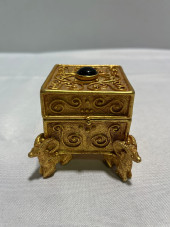 LAZARO NY BOX WITH RAM'S HEAD