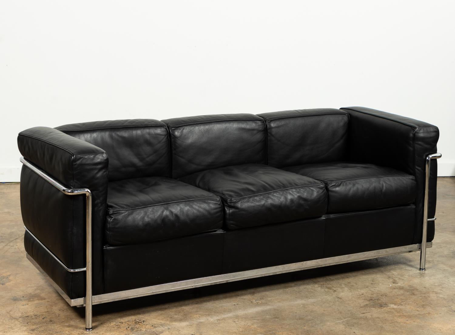 LE CORBUSIER CASSINA LC2 ITALIAN