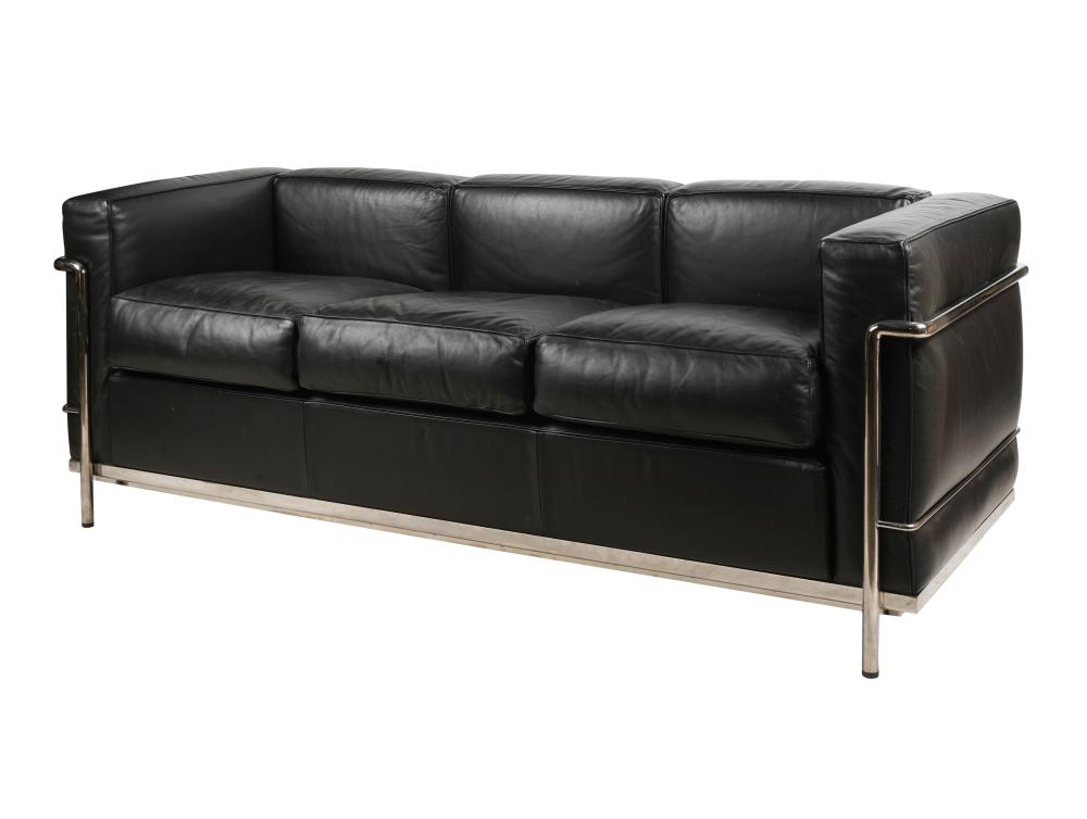 LE CORBUSIER FOR CASSINA: LC2