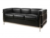 LE CORBUSIER FOR CASSINA: LC2