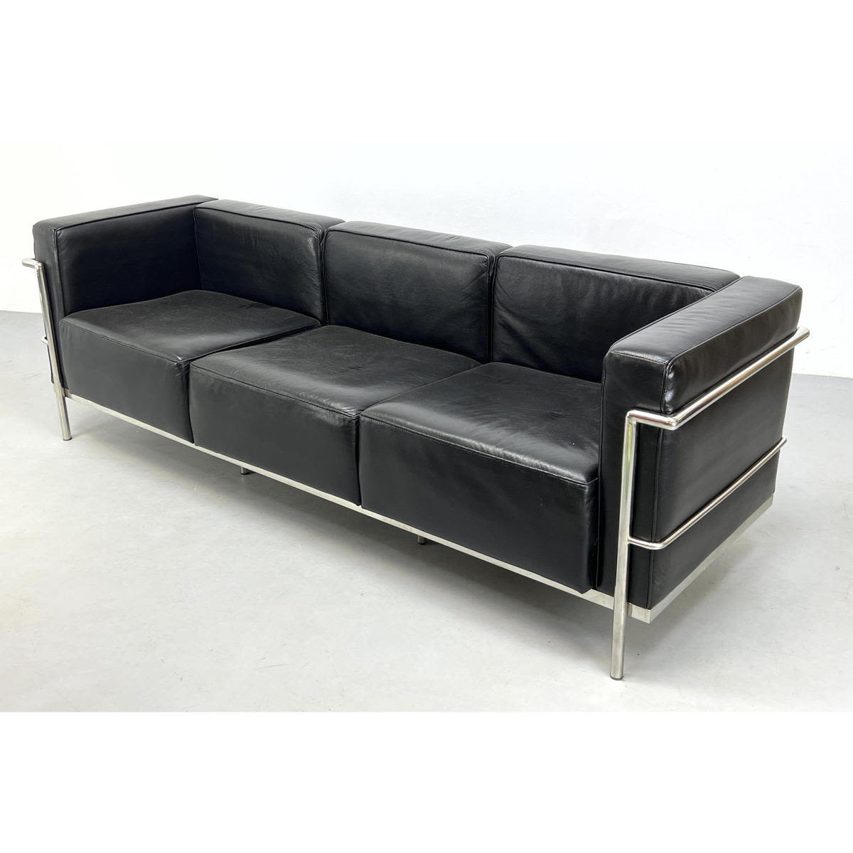 Le Corbusier style black vinyl sofa