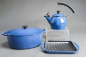 LE CREUSET ENAMEL LIDDED CASSE