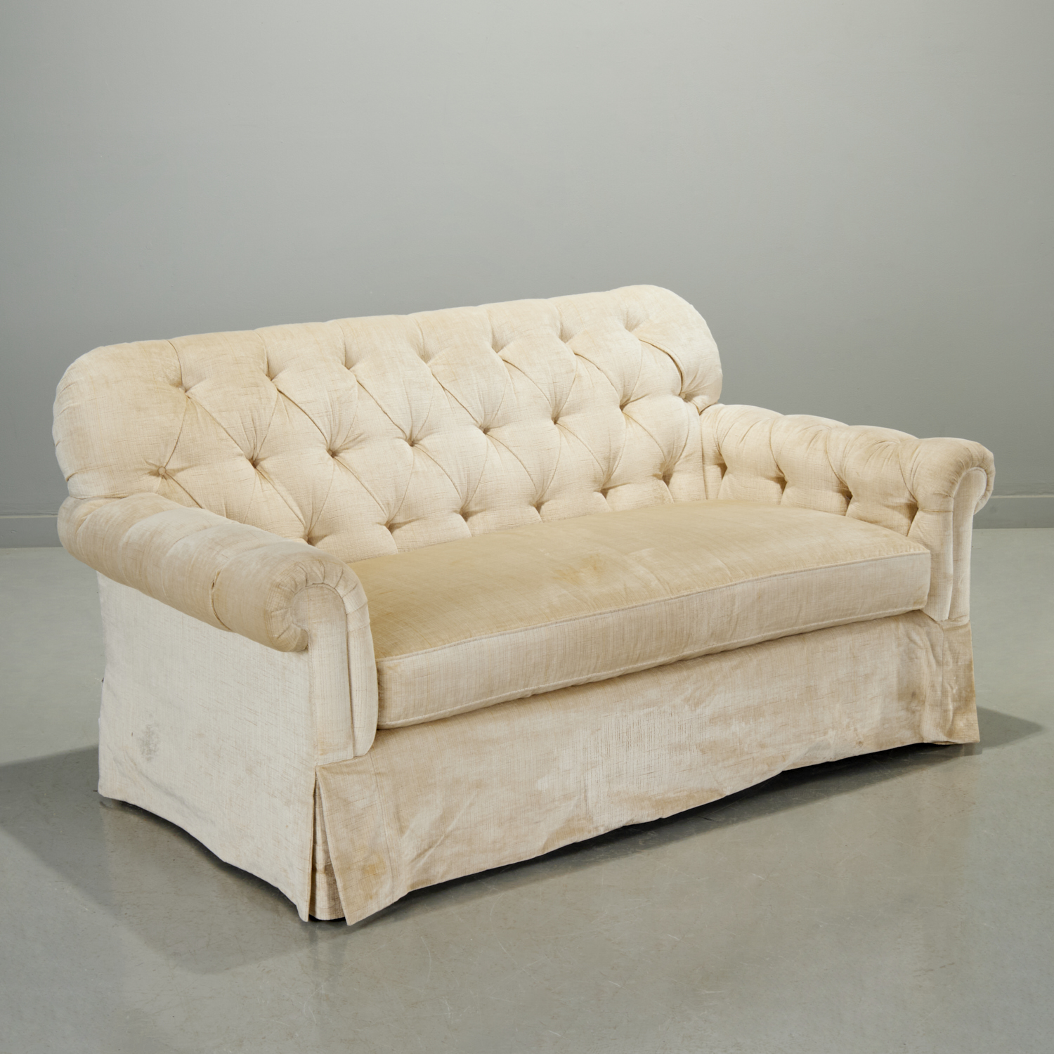 LE JEUNE CUSTOM UPHOLSTERED LOVE