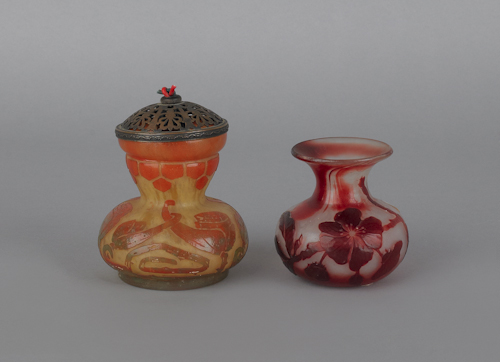 Le Verre Francais cameo glass