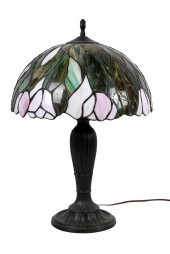 LEADED GLASS TABLE LAMPConditi