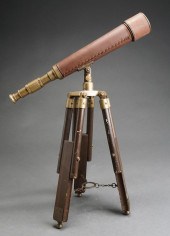 LEATHER AND BRASS SPYGLASS ON