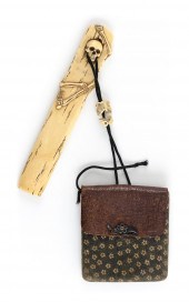LEATHER AND FABRIC TOBACCO POU