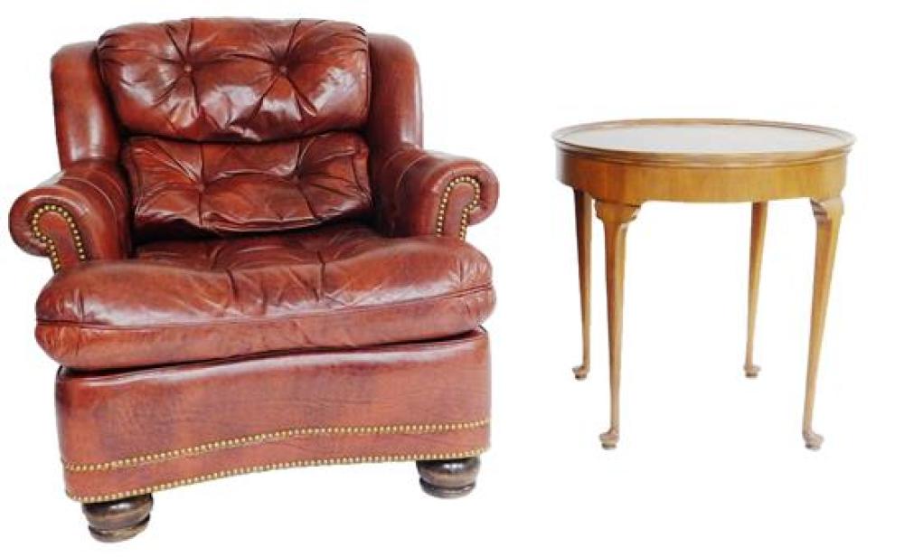 LEATHER ARMCHAIR WITH BUTTON