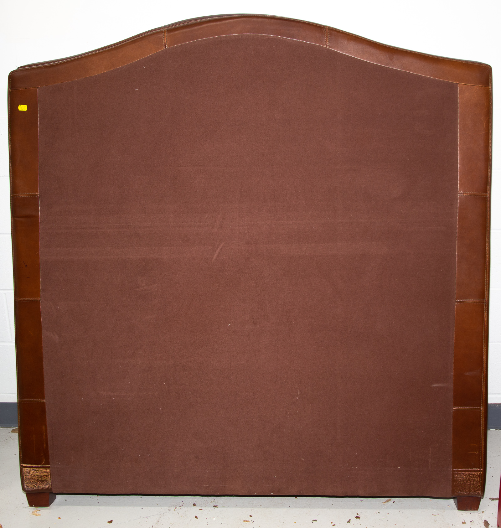 LEATHER BED SET WITH RAILS .