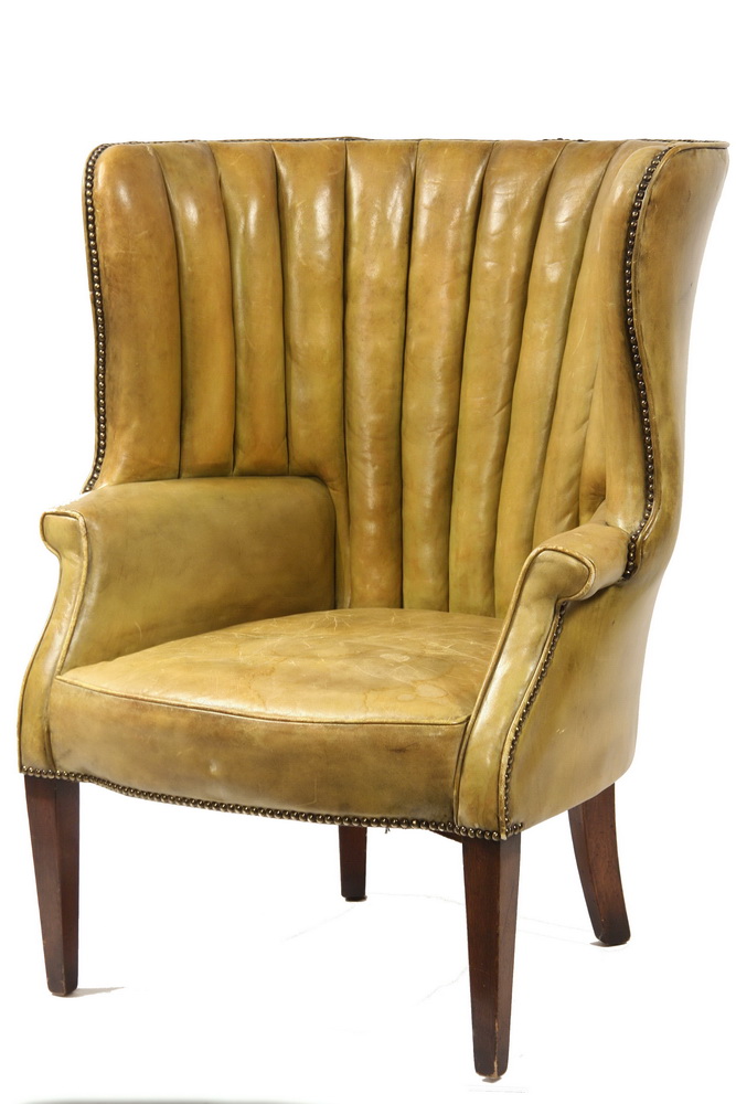 LEATHER BUTLER'S CHAIR - Golden