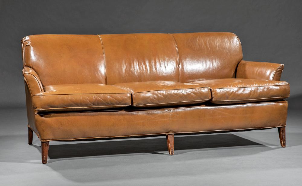 LEATHER "CLUB" SOFAVintage