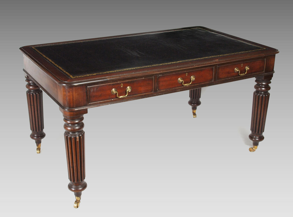 LEATHER TOP PARTNERS DESK: Black