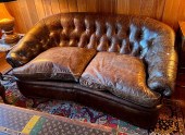 LEATHER TUFTED CHESTERFIELD ST