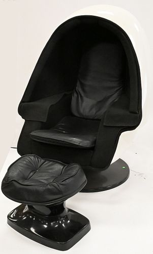 LEE WEST ALPHA FIBERGLASS CHAIR AND