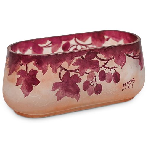 LEGRAS CAMEO GLASS BOWLDESCRIPTION: