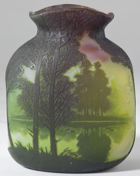 Legras Cameo Glass Scenic Vasecirca