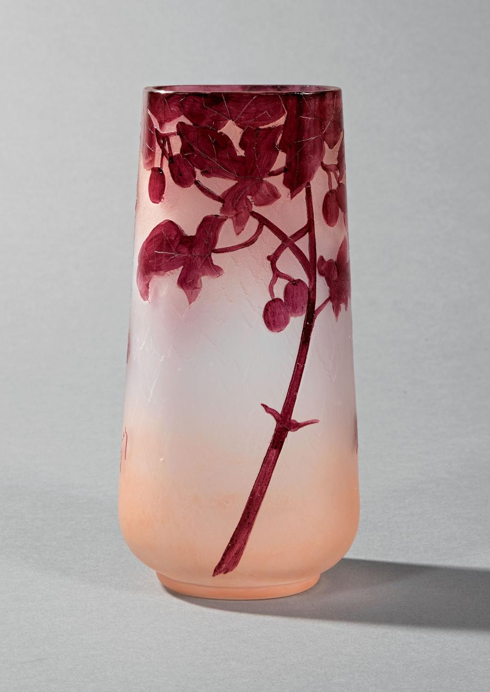 LEGRAS CAMEO GLASS VASELegras Cameo