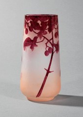 LEGRAS CAMEO GLASS VASELegras