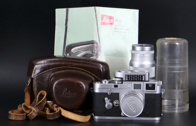 LEICA M3 CAMERA WITH A HEKTOR 135MM