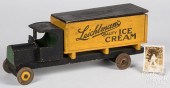 LEICHTMAN'S QUALITY ICE CREAM