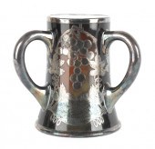 Lennox golf trophy presented i