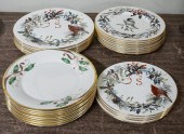 LENOX 26-PIECE 'WINTER GREETIN