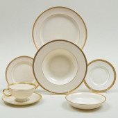 LENOX GILT RIM PORCELAIN LUNCH