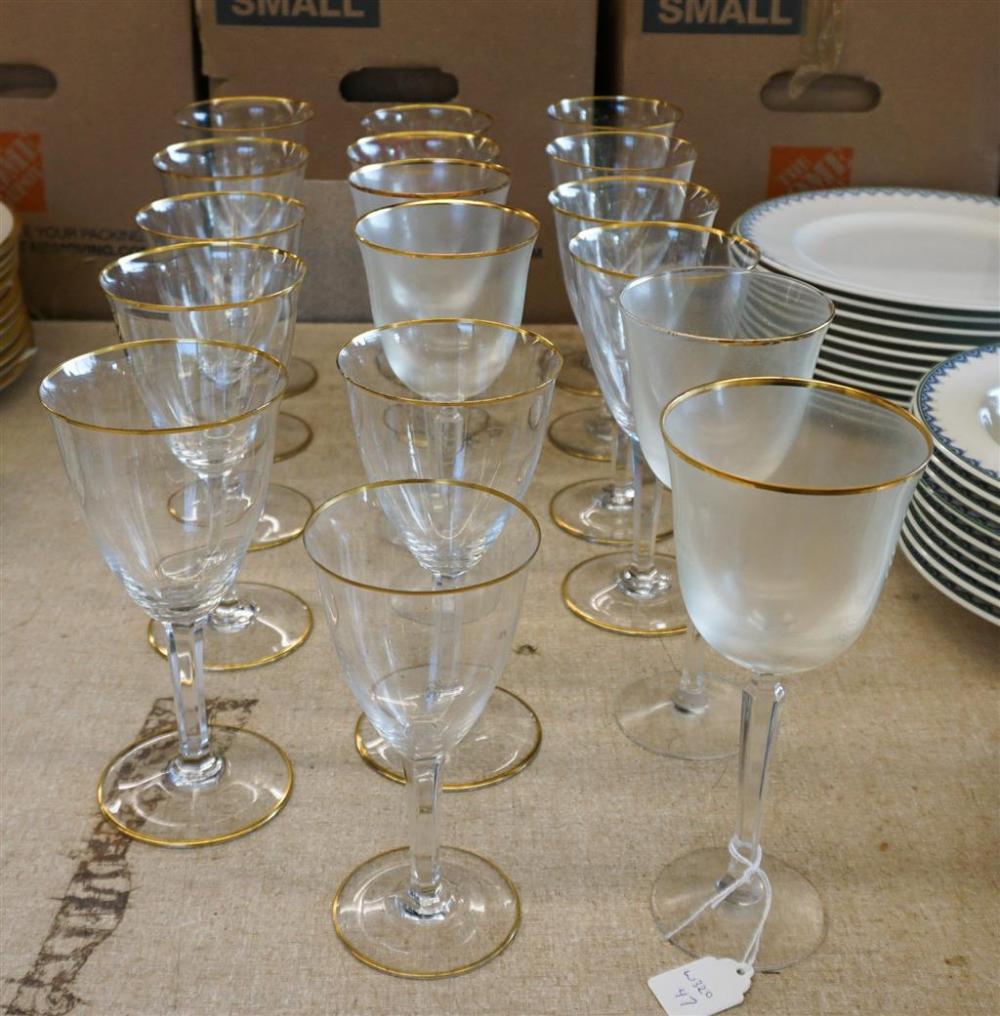 LENOX GOLD BAND CRYSTAL 17-PIECE