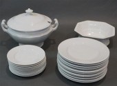 LENOX 'MOONSPUN' 25-PIECE PART