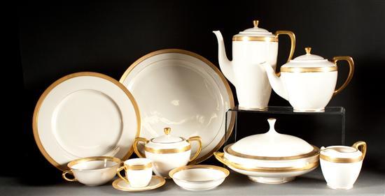 Lenox porcelain 116-piece partial