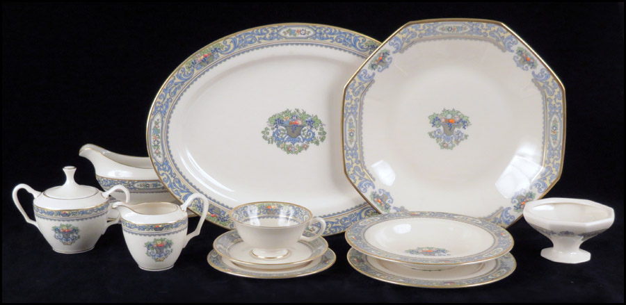 LENOX PORCELAIN TABLE SERVICE IN