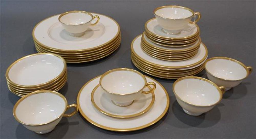 LENOX TUXEDO PATTERN 37-PIECE