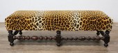 LEOPARD PRINT BENCHLeopard pri