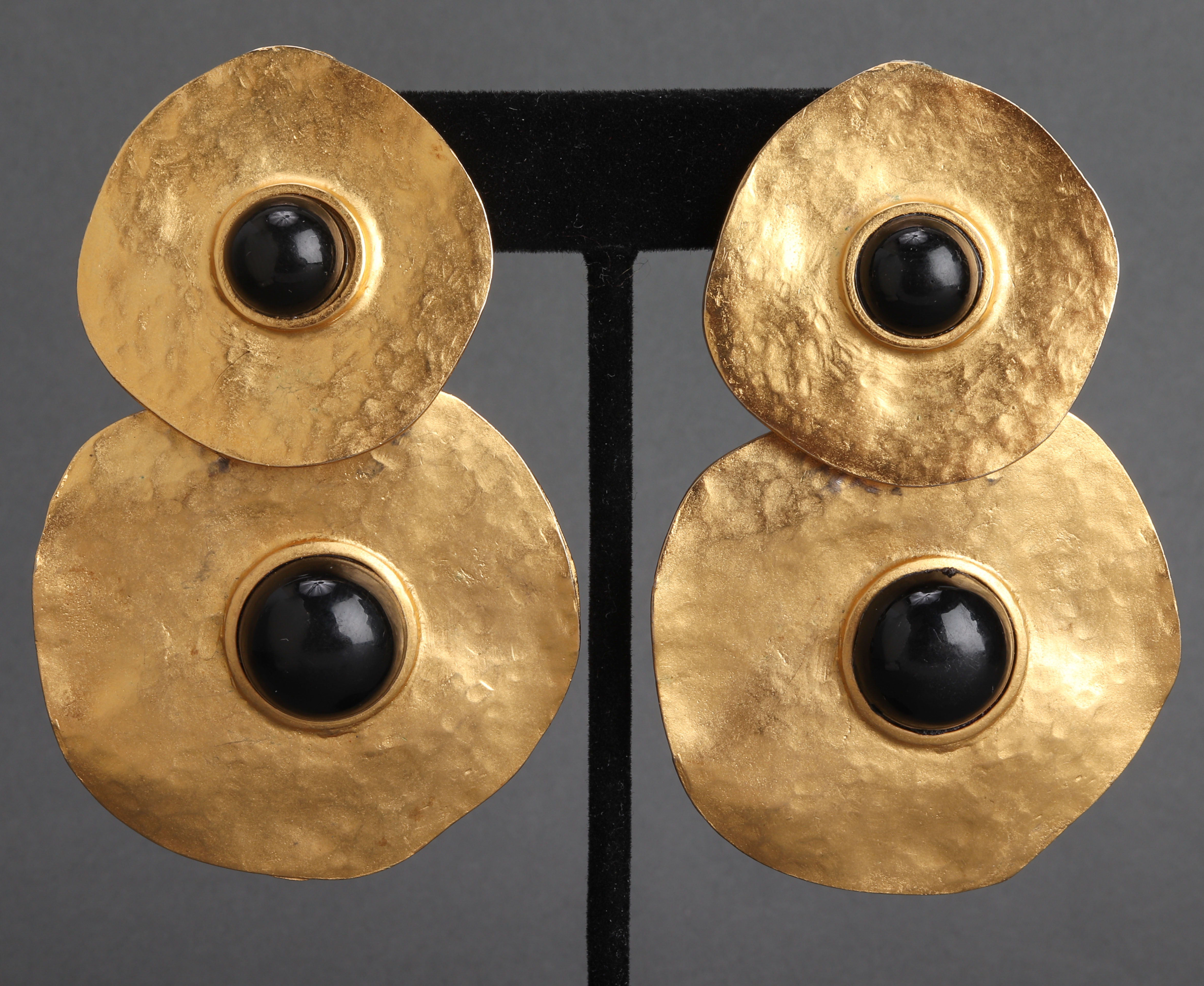 LES BERNARD VINTAGE GILT METAL DISC