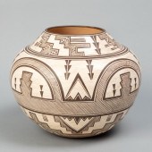 LES NAMINGHA, HOPI POT, 2013Le