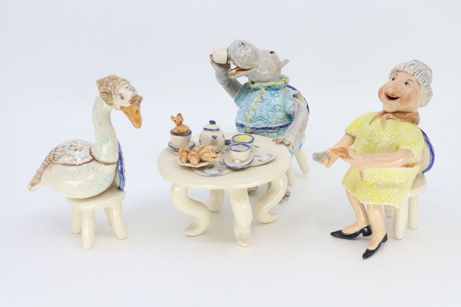 LESLEY LIDDLE POTTERY, THE TEA