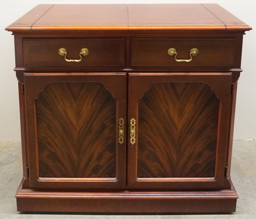 LEXINGTON FEDERAL STYLE CHERRY FOLD