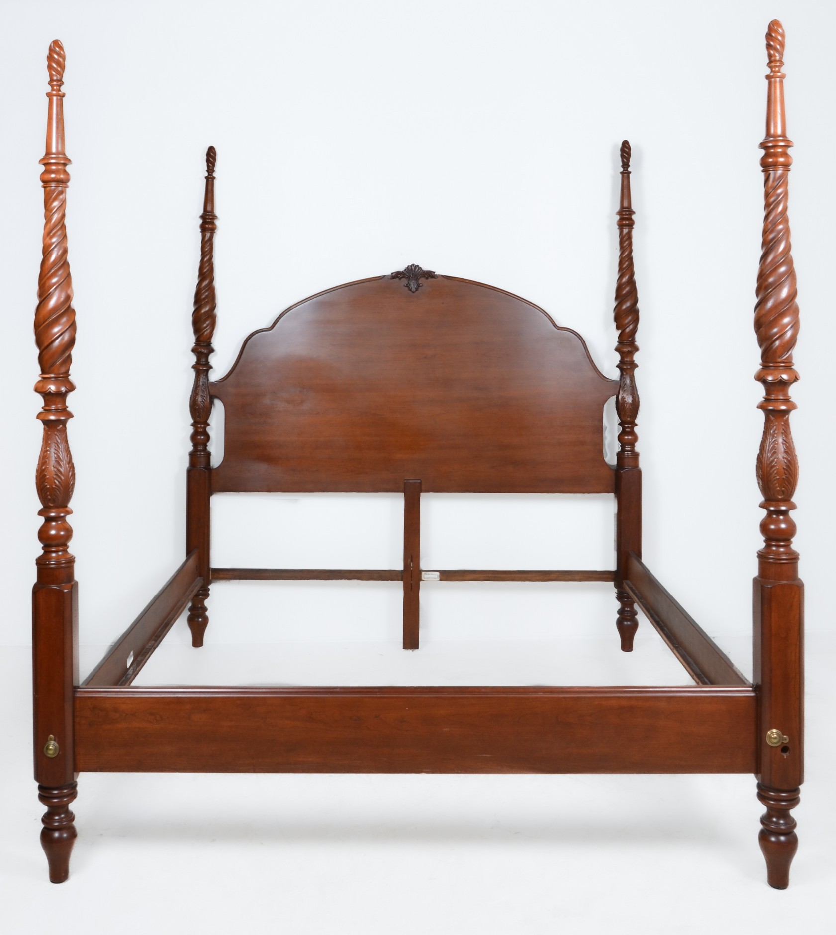 Lexington Federal style cherry king