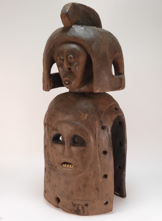 LG AFRICAN MUMUYE TRIBE CARVED WOOD
